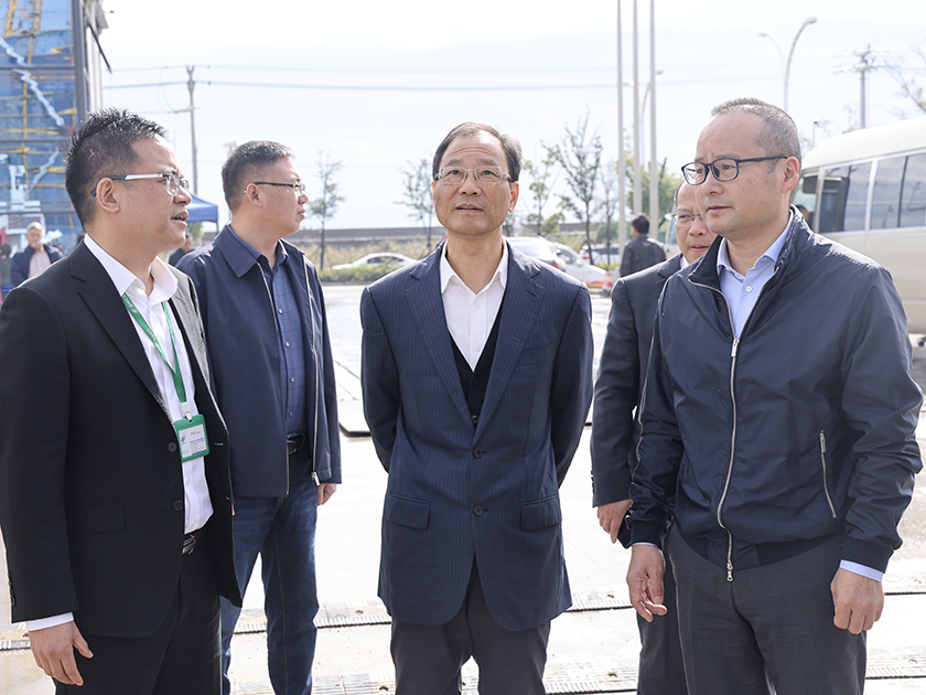 1702110090455841i09y.jpg 1209_1.jpg